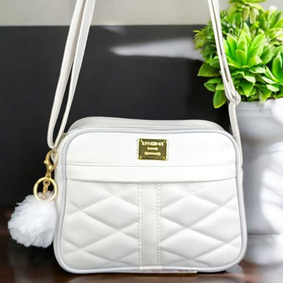 Bolsa Feminina pequena  Branco Alça Transversal Reforçado Com Chaveiro