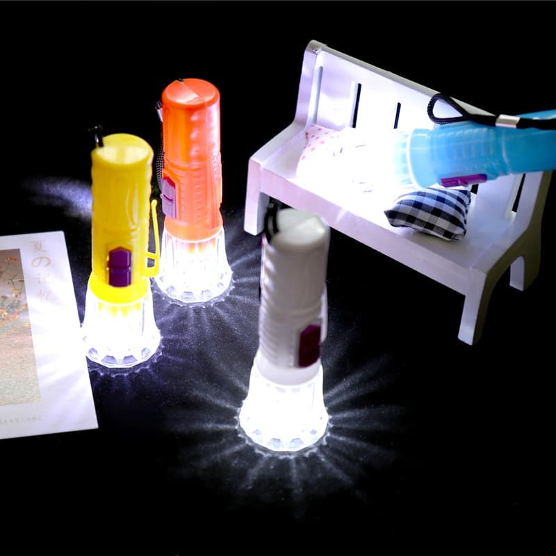 Kit C/48 Mini Lanterna Iluminação Noturna Led Portátil Iluminação Ferramenta Promoção