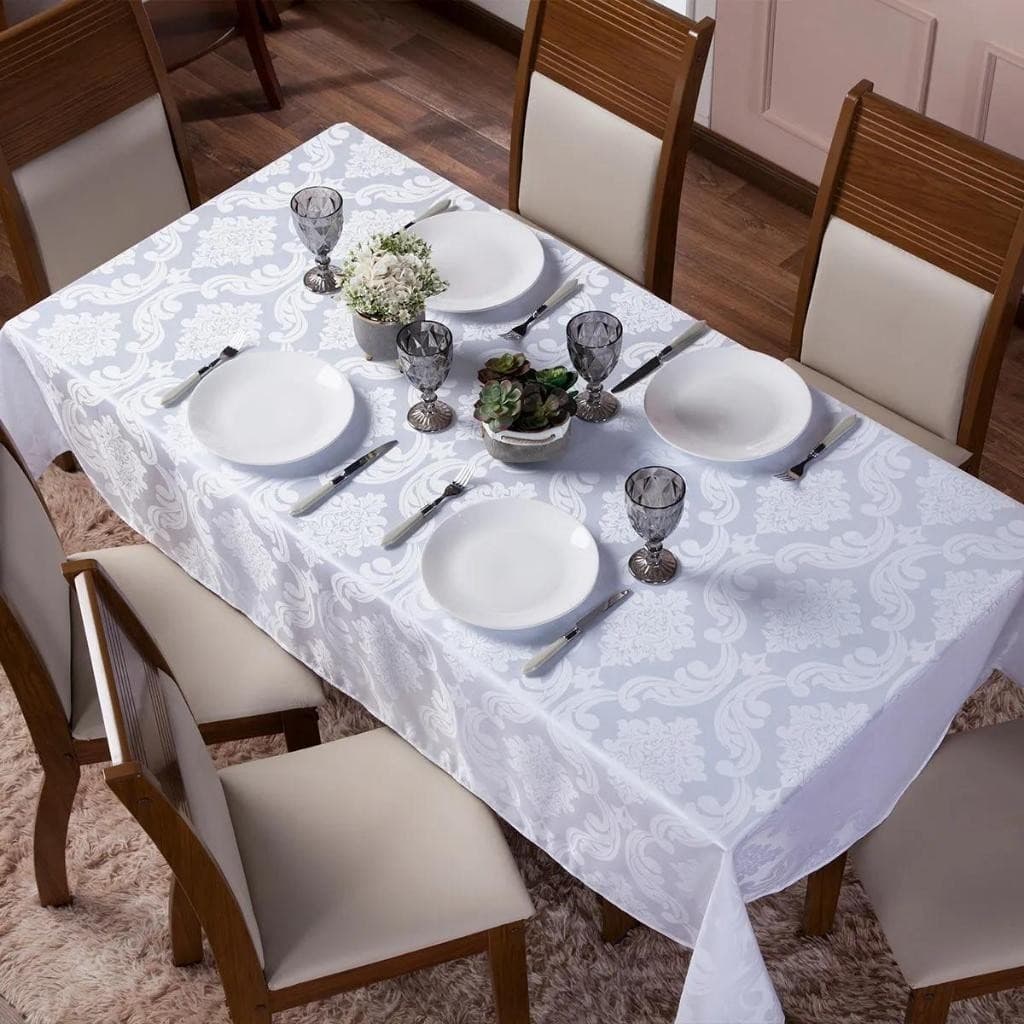 toalha de mesa jacquard 4 , 6 e 8 lugares cores natalinas , reveillon , jantar , eventos especiais  , dia a dia